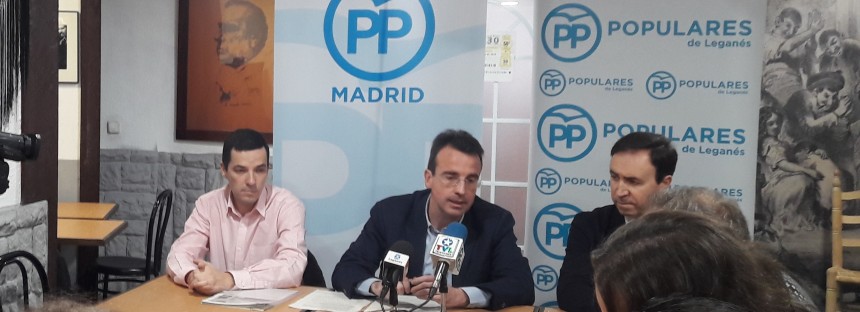 El Partido Popular  pedirá la reprobación del alcalde socialista por permitir una consulta ilegal en la vía pública sobre nuestro modelo de Estado