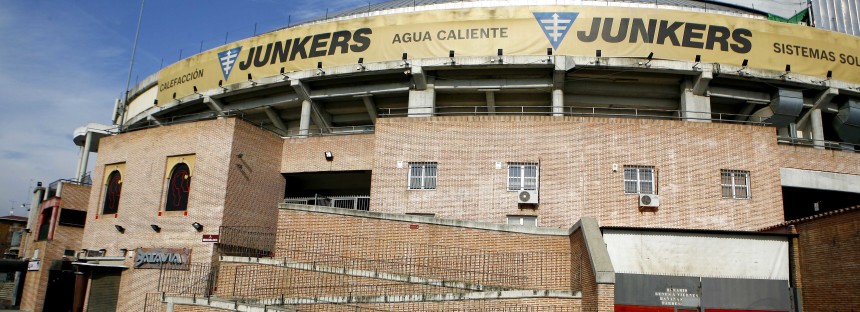 Recuenco pide una reunión urgente al socialista Llorente para tratar el cierre inmediato de los bares de La Cubierta