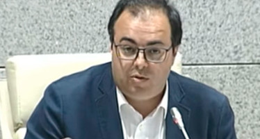 Llorente incurre en fraude de ley al querer adjudicar un contrato de ‘mupis’ ilegal que hipoteca a Leganés durante 25 años